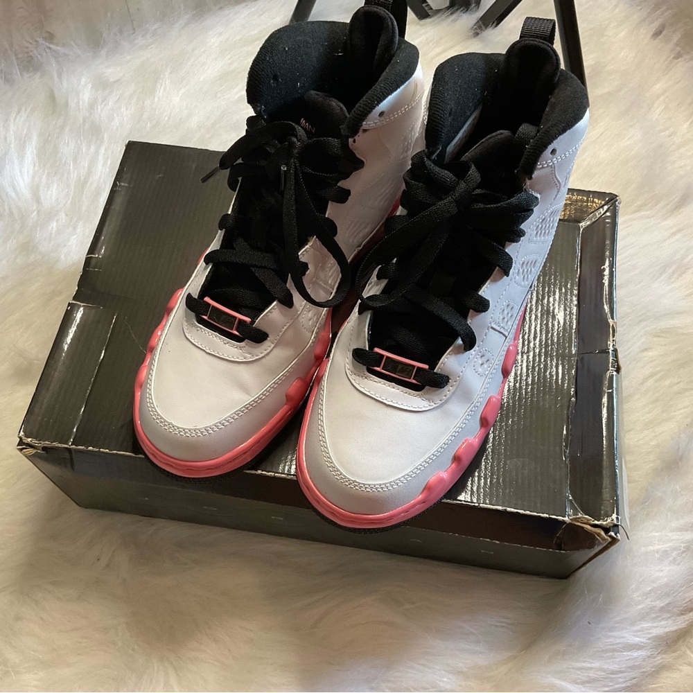 girls air force jordan 9. excellent condition. pink white and black. size 6.5